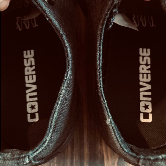 All Black Converse Mens 4-Womens 6 - Picture 5 of 6